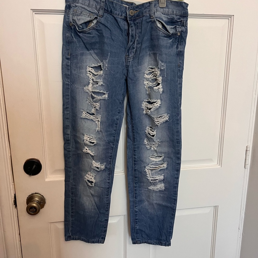 Women's Distressed Blue Jeans